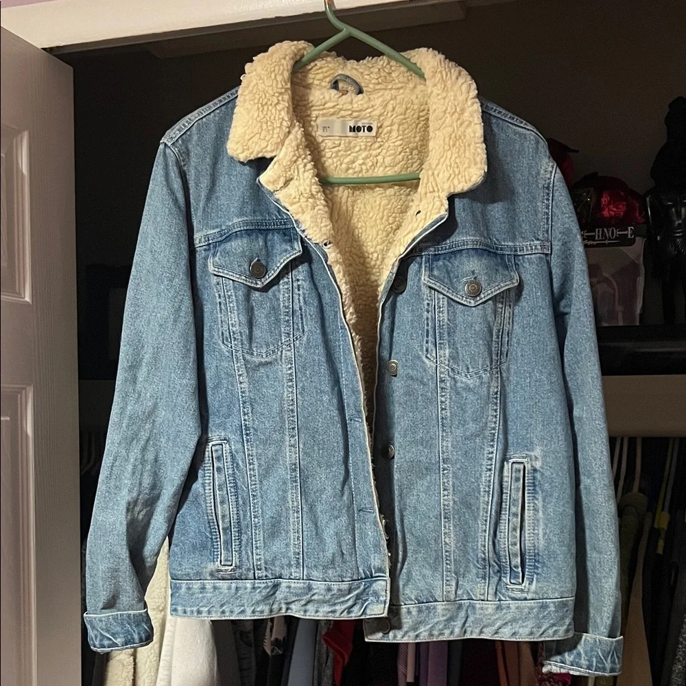 Topshop Cream Sherpa Lined Denim Jacket - Picture 1 of 12